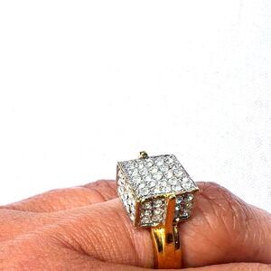 New Women’s Gold-tone Large Square Platform cluster shiny Cocktail Ring sz 8